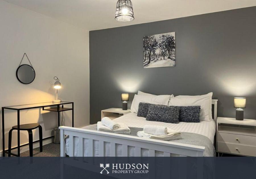Open Plan Townhouse In Shrewsbury Villa Exterior foto